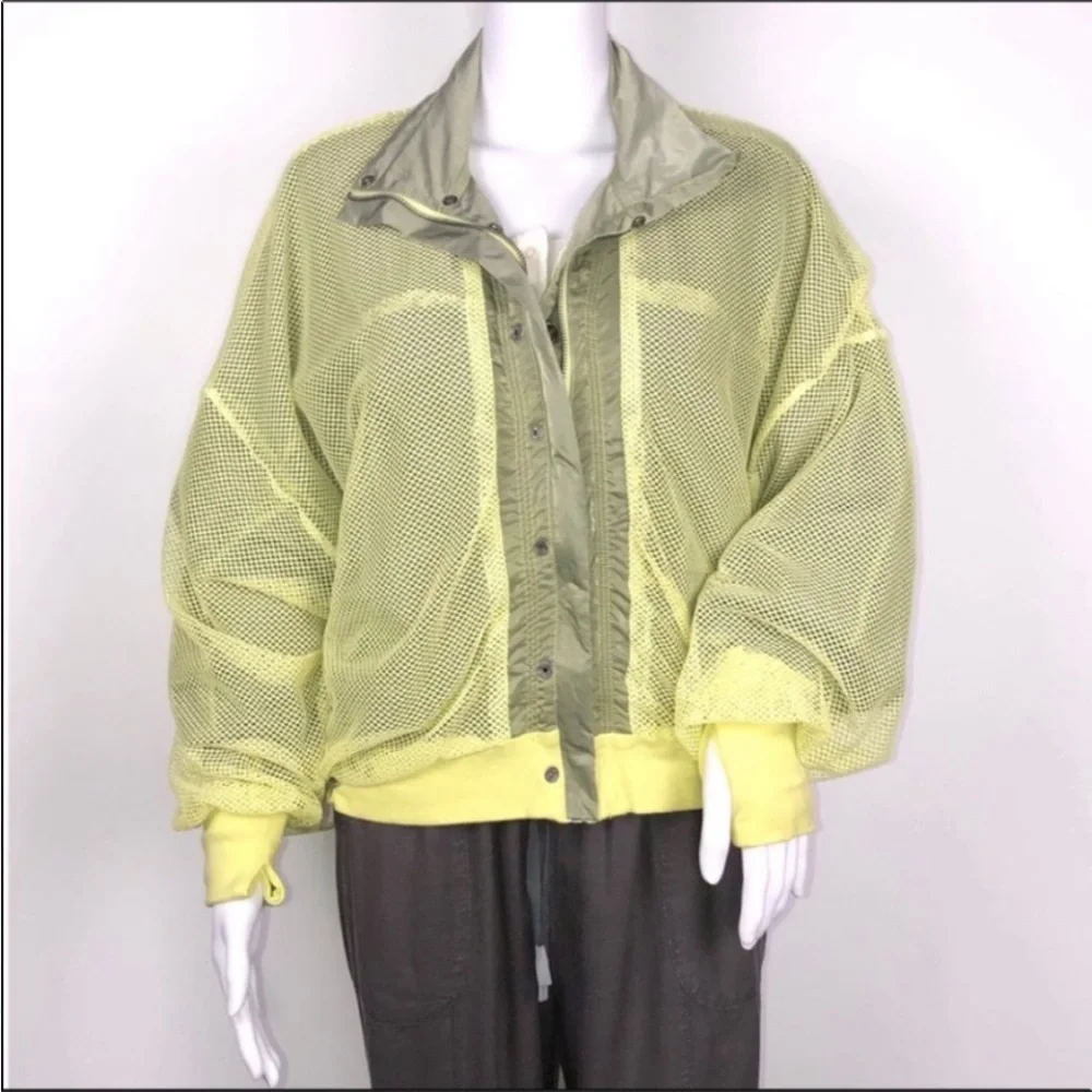 Free People Movement Olive Green &Yellow Reversible Windbreaker Opal Jacket SzXS - Picture 12 of 16